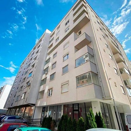 1-Bedroom Apartment Fushe Kosove Kosovo Polje Eksteriør bilde